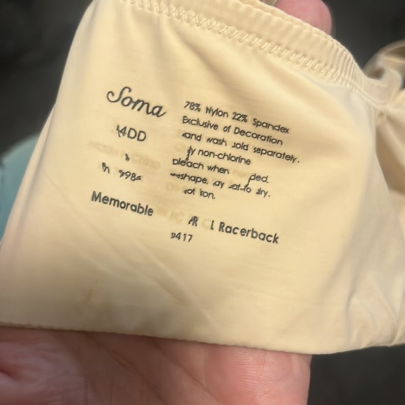 Set of three soma memorable front close racerback bras. - Picture 4 of 8